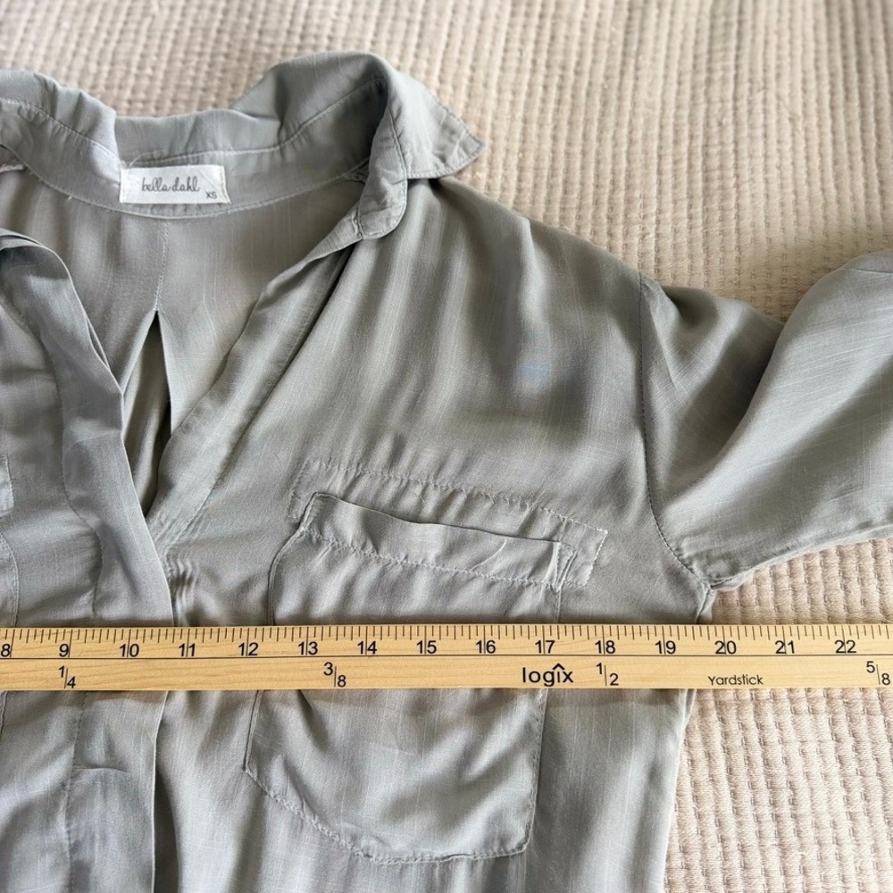 Bella Dahl Split Back Button‎ Down Shirt Womens XS Taupe 100% Rayon Made USA - Picture 5 of 16